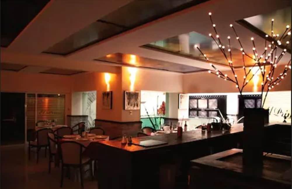 Hotel La Alhondiga 푸에블라 외부 사진