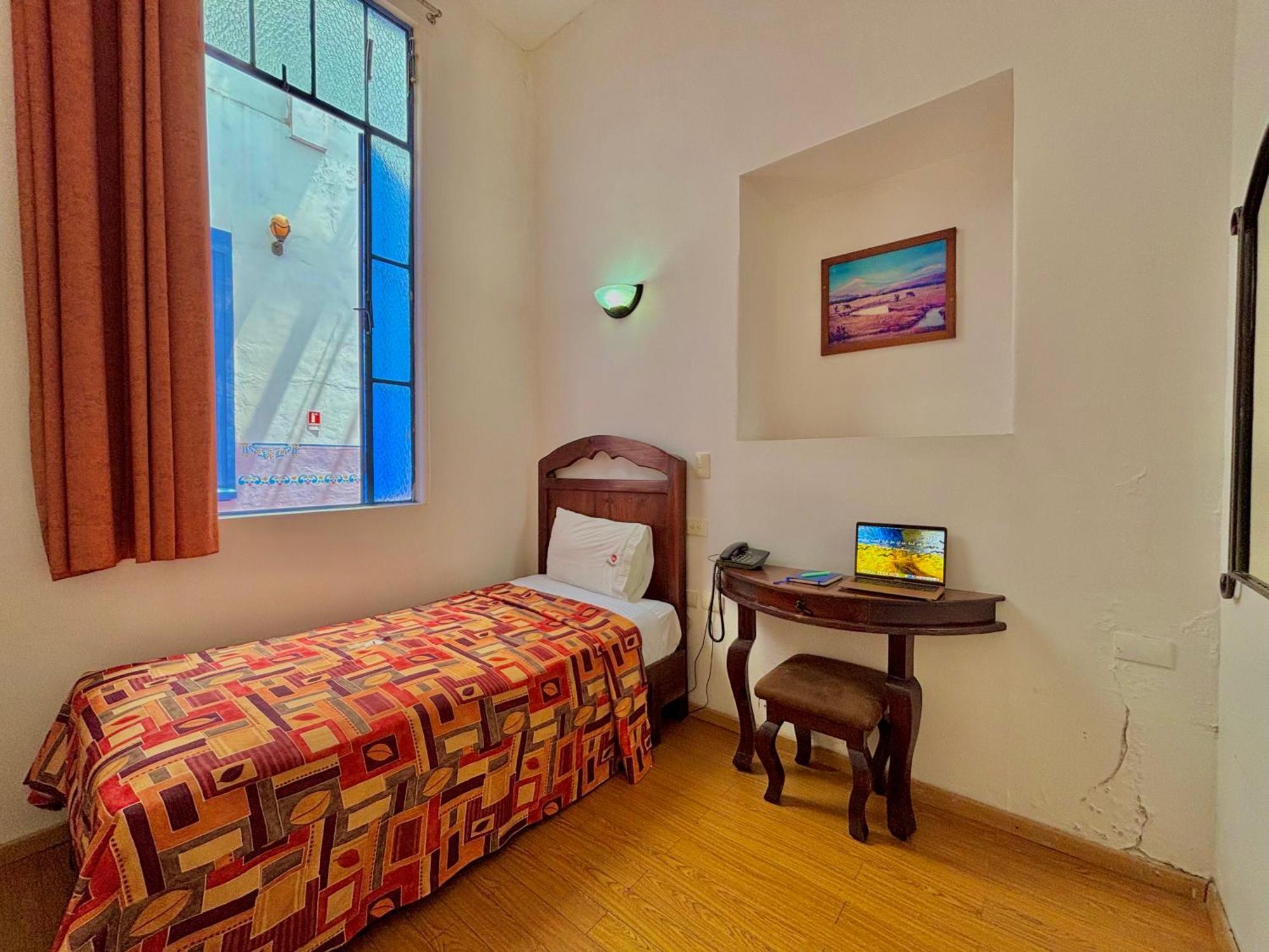Hotel La Alhondiga 푸에블라 외부 사진
